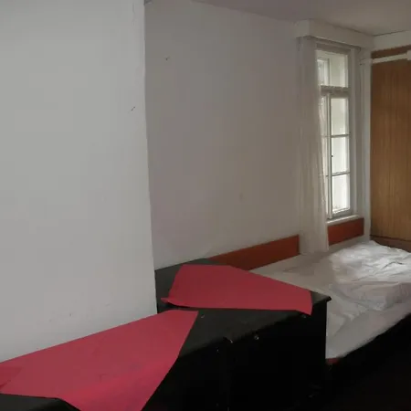 Hostel Central
